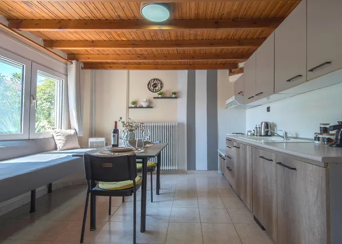 Step Apartamento Kastoria