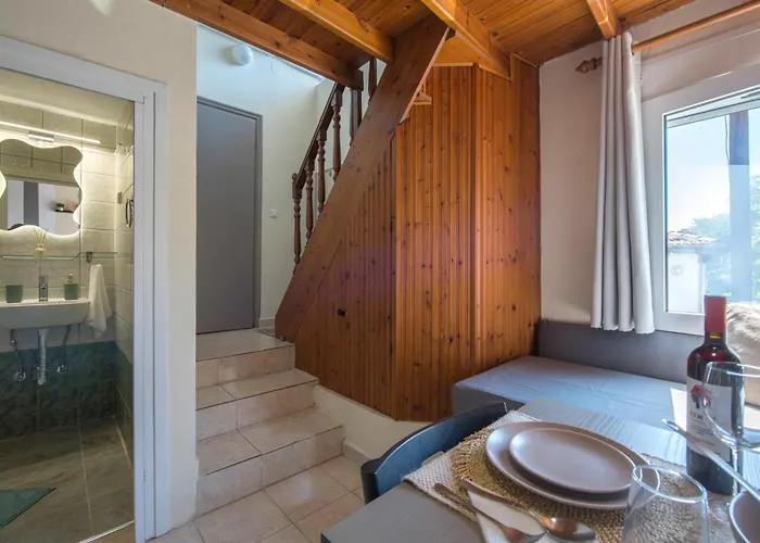 Step Apartamento Kastoria